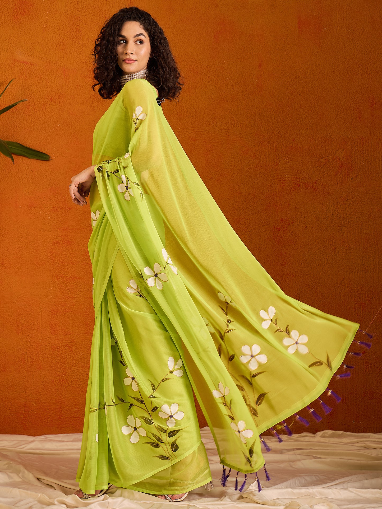 Women's Chiffon Light Green Printed Designer Saree With Blouse Piece