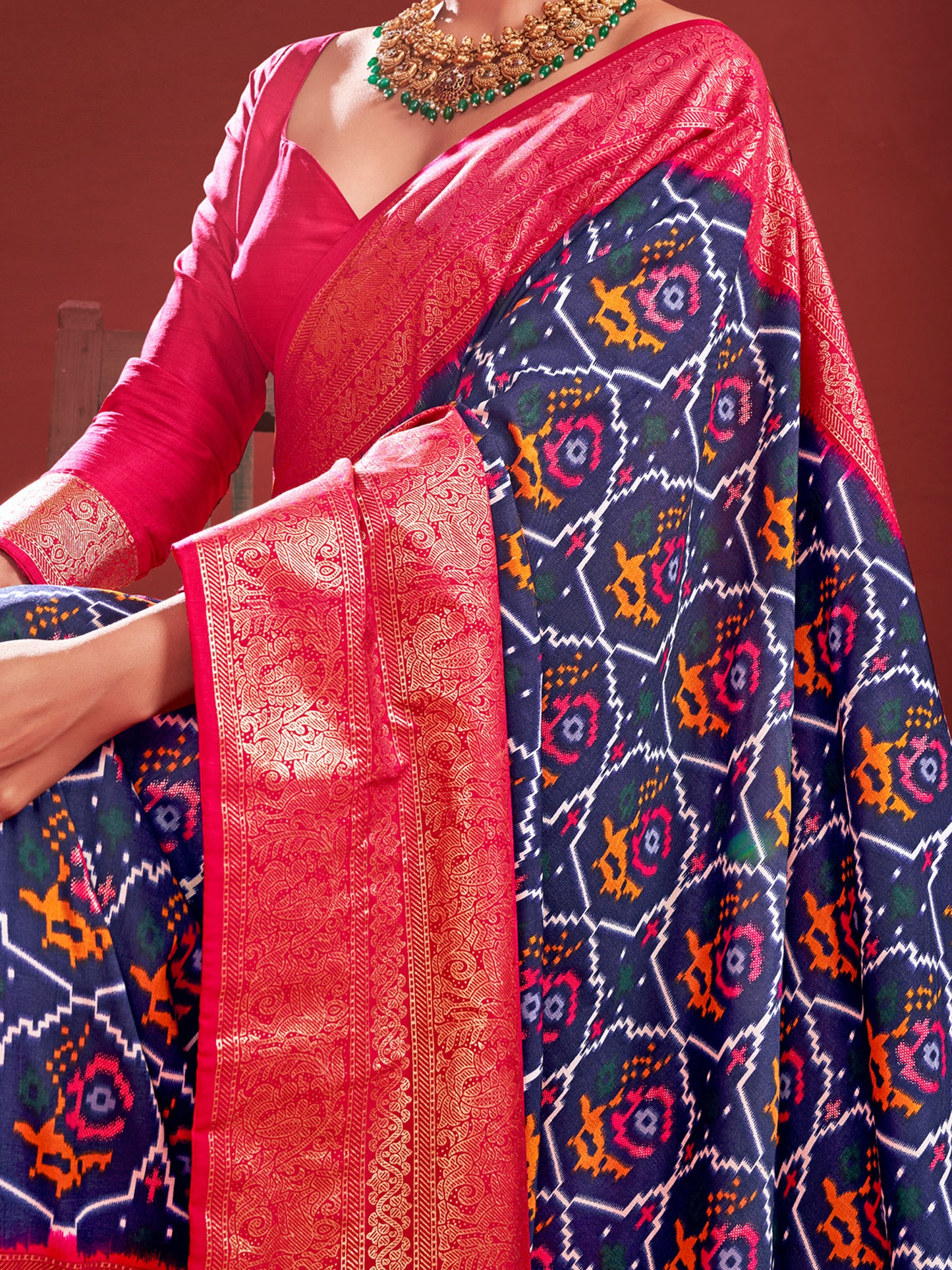 Women's Tussar Silk Navy Blue Printed Designer Saree With Blouse Piece