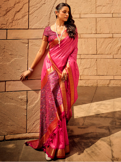 Women's Silk Blend Pink Woven Design Designer Saree With Blouse Piece