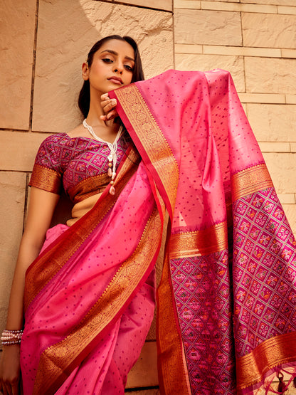 Women's Silk Blend Pink Woven Design Designer Saree With Blouse Piece