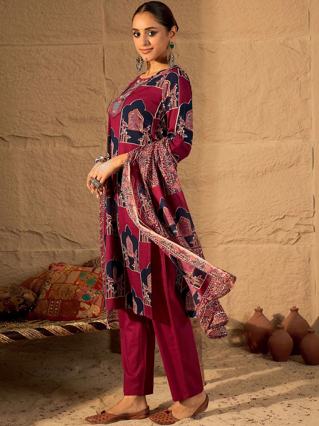 Women Ethnic Motifs Printed Regular Sequinned Pure Cotton Kurta with Trousers & With Dupatta