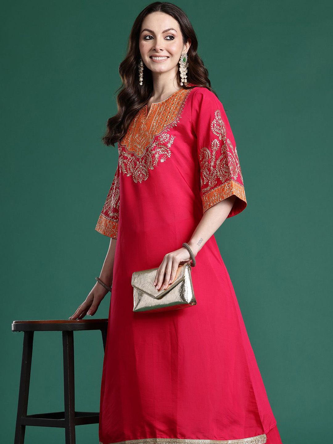 Dhiyona IE Embroidered Round Neck A-Line Top With Trousers Co-Ords Set