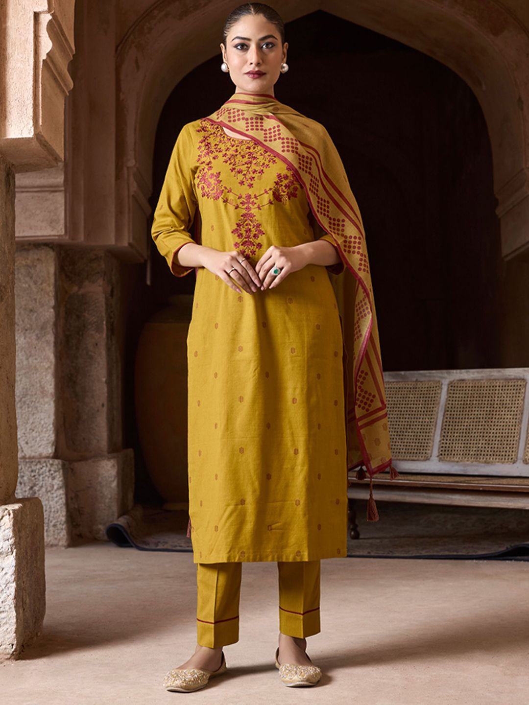 Dhiyona WP Women Ethnic Motifs Embroidered Jamdani Pure Cotton Kurta Set