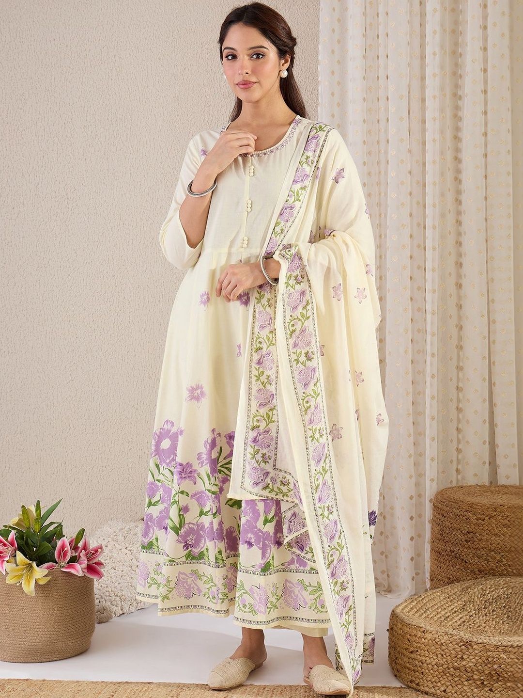 Women Floral Printed Empire Pure Cotton Kurta with Trousers & With Dupatta