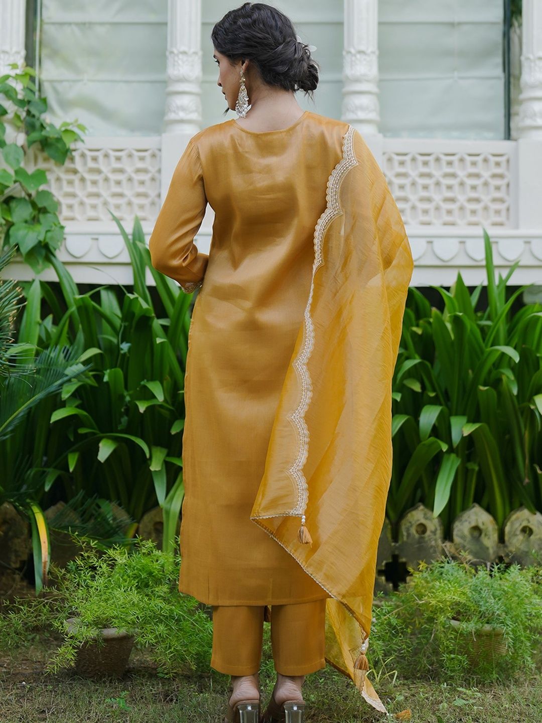 Ethnic Motifs Embroidered Straight Thread Work Kurta With Trouser & Dupatta