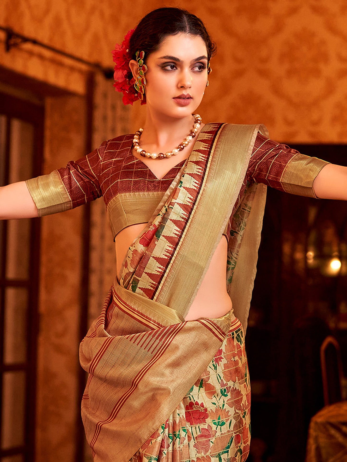 Women's Manipuri Silk Beige Printed Designer Saree With Blouse Piece