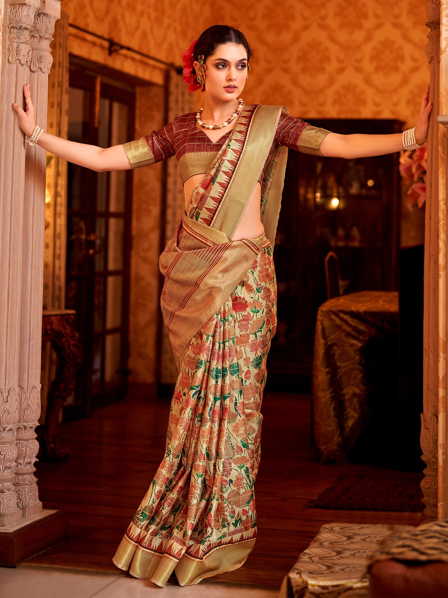 Women's Manipuri Silk Beige Printed Designer Saree With Blouse Piece