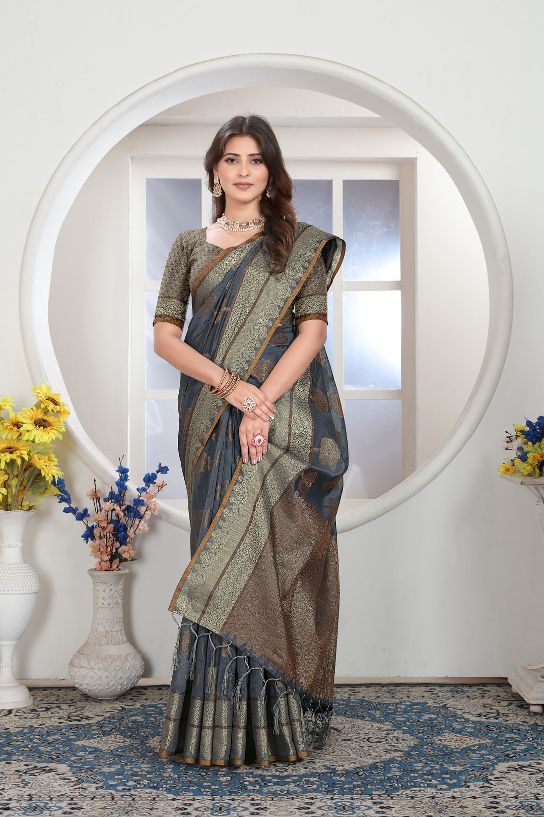 Dhiyona GR Women's Grey Zari Woven Design Chanderi Cotton Saree