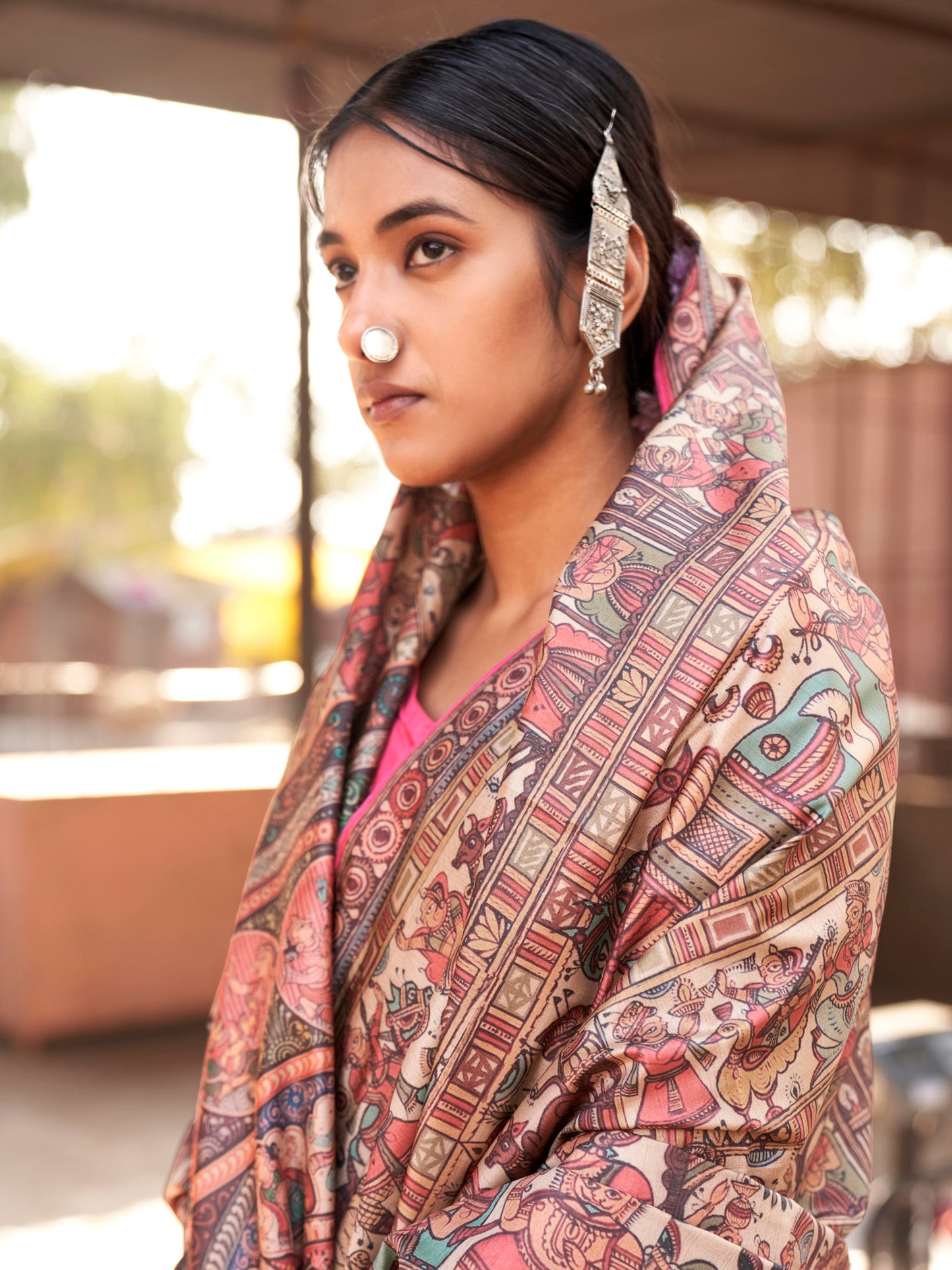 Women's Silk Blend Beige Printed Designer Saree With Blouse Piece
