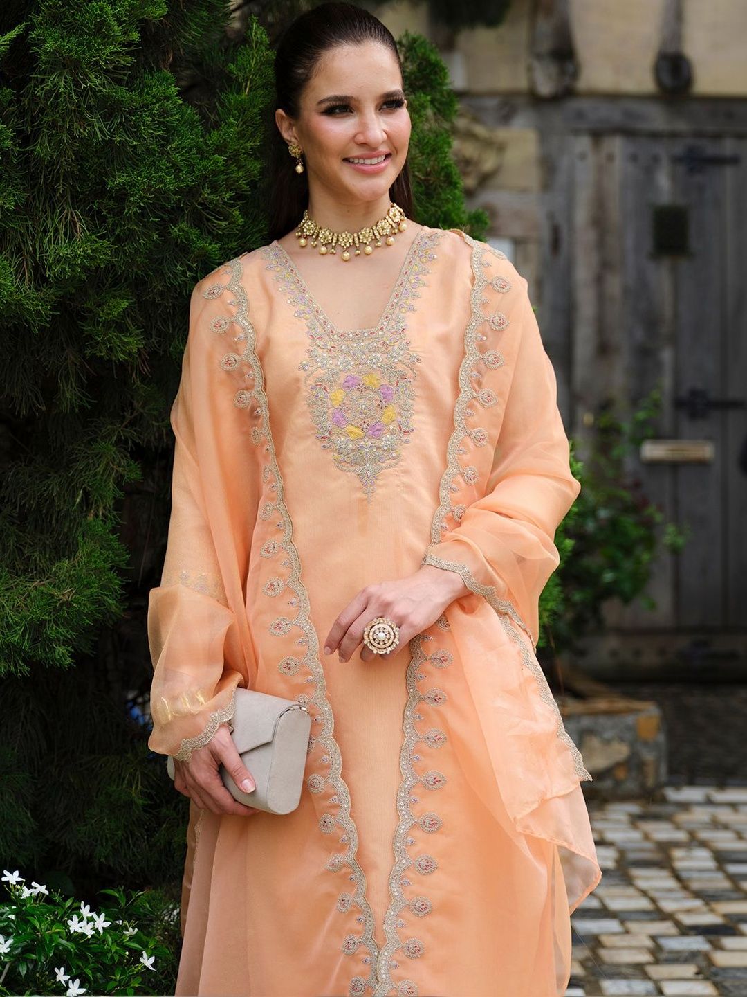 Women Ethnic Motifs Embroidered Regular Thread Work Kurta with Trousers & With Dupatta