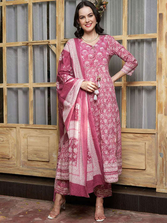Dhiyona SN Women's Mauve Floral Printed Keyhole Neck Pure Cotton Kurta With Trouser & Dupatta