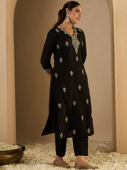 Dhiyona IE Women's Women Ethnic Motifs Embroidered Regular Thread Work Kurta with Trousers