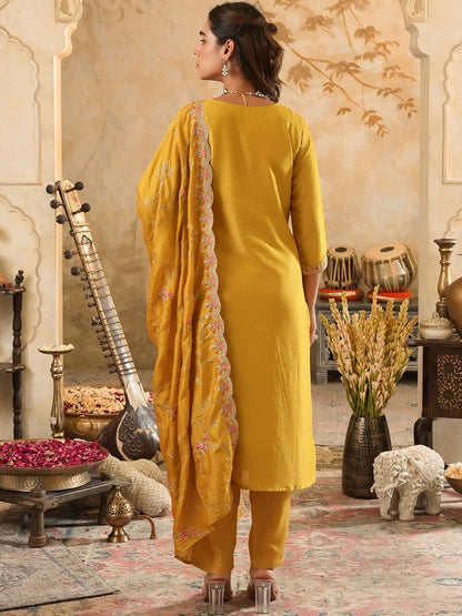 Women Ethnic Motifs Embroidered Regular Thread Work Kurta with Trousers & Dupatta