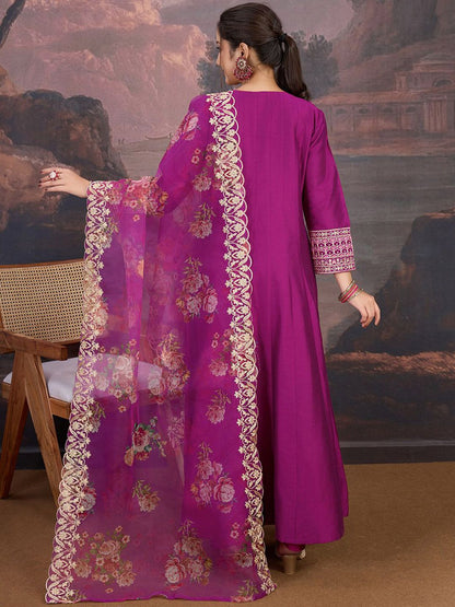 Dhiyona PD Women Floral Yoke Design Anarkali Kurta & Trousers With Dupatta