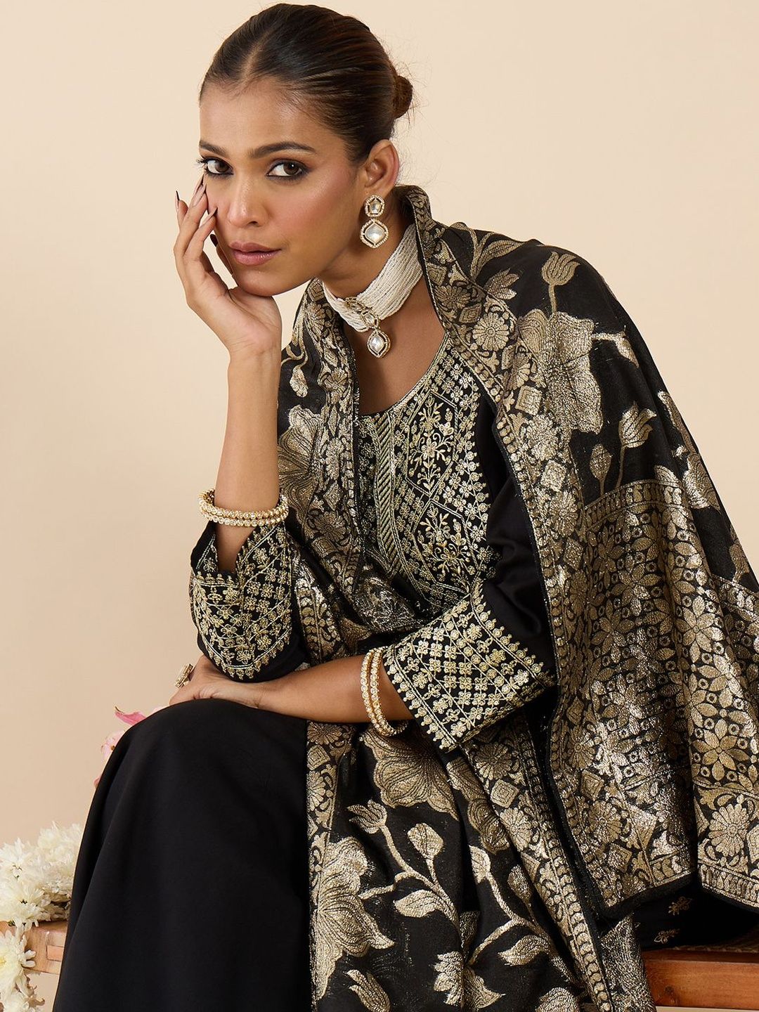 Women Ethnic Motifs Embroidered Regular Kurta with Trousers & With Dupatta