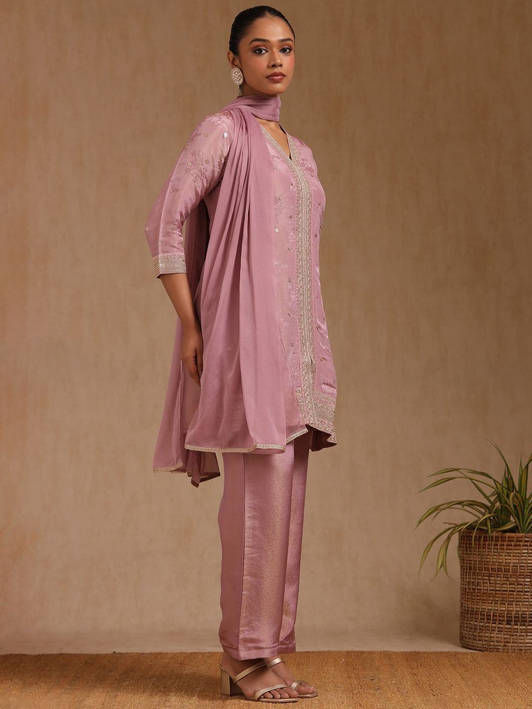 Dhiyona SO Women's Floral Printed V-Neck Sequinned Tissue Straight Kurta With Palazzos & Dupatta