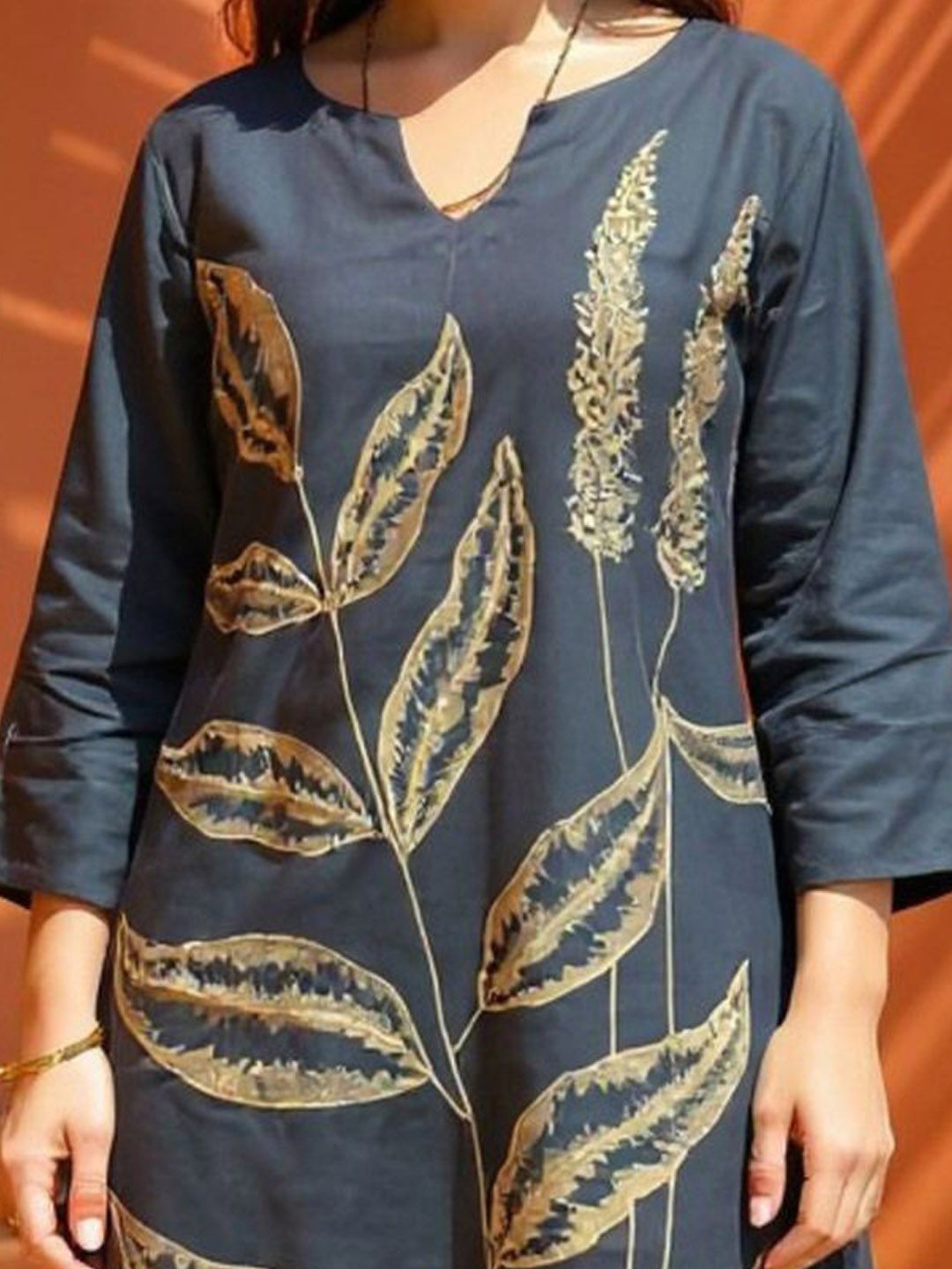 Women Ethnic Motifs Embroidered Thread Work Pure Cotton Kurta with Palazzo