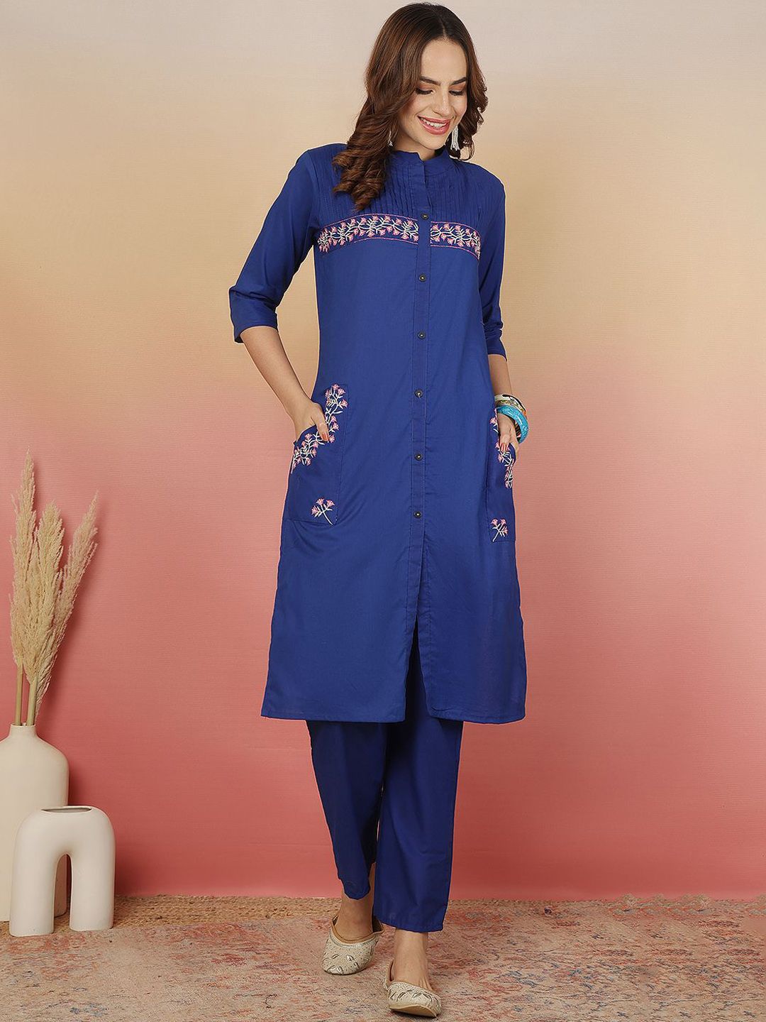 Dhiyona SN Women's Embroidered Pure Cotton Straight Kurta With Trousers