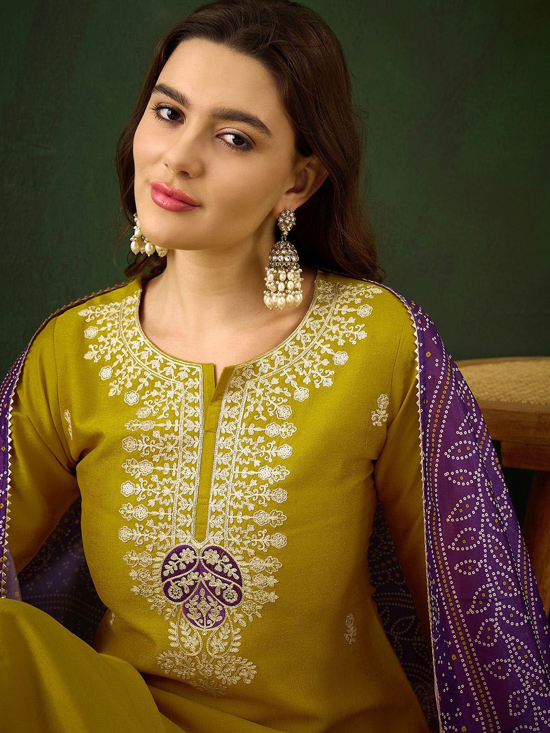 Dhiyona SN Women's Floral Embroidered Straight Kurta With Trouser & Dupatta