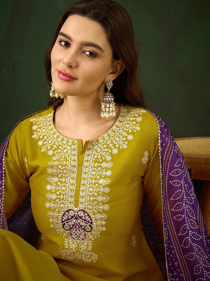 Dhiyona SN Women's Floral Embroidered Straight Kurta With Trouser & Dupatta