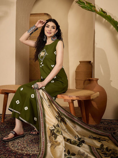 Dhiyona SN Women's Bandhani Printed Sleeveless Thread Work A-Line Kurta & Trousers With Dupatta