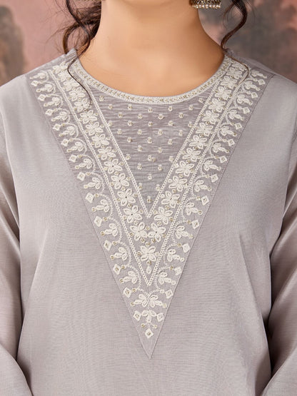 Dhiyona PD Women Sequined Embroidered Round Neck Straight Kurta & Trousers With Dupatta