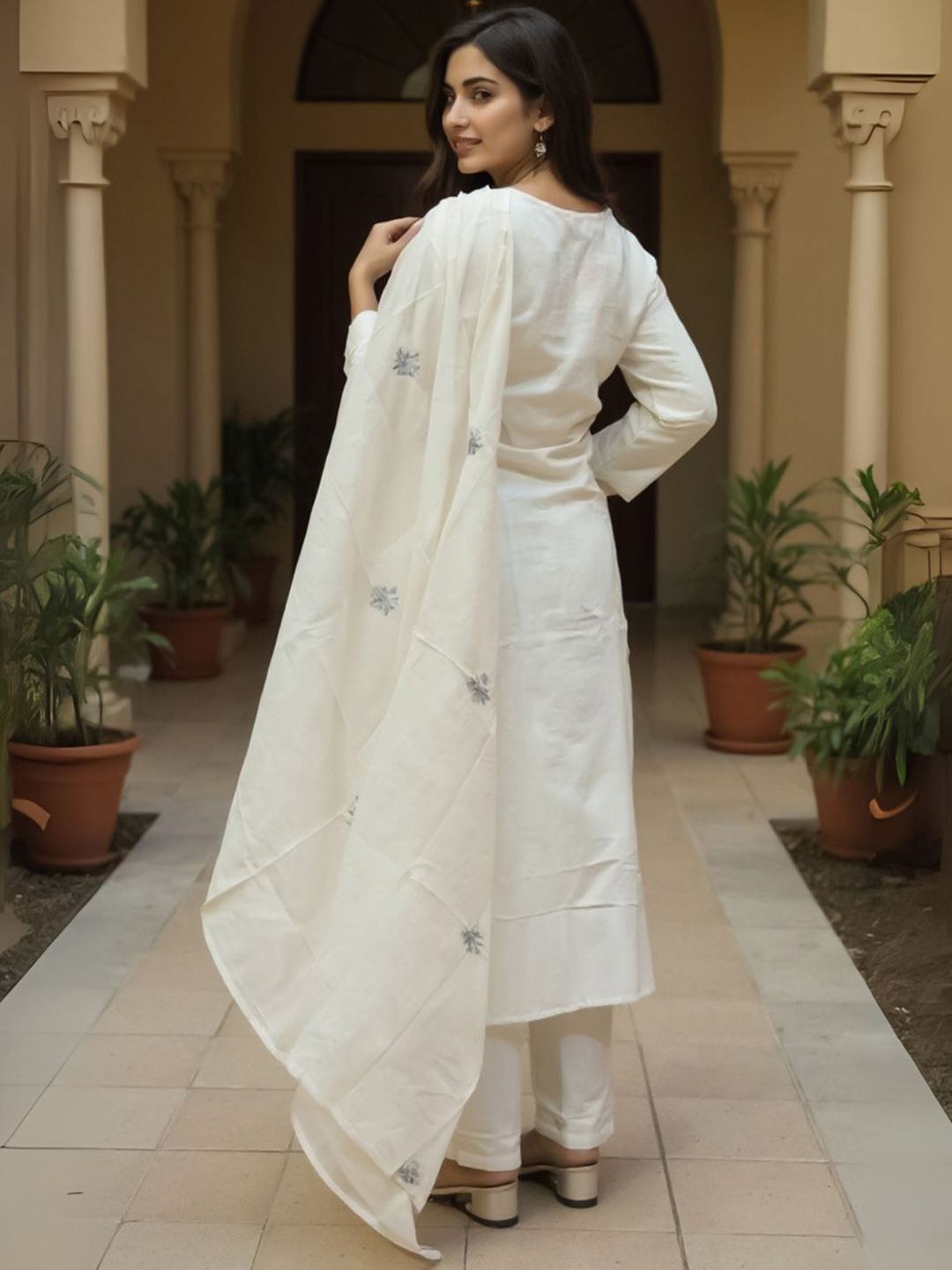Women Floral Embroidered Round Neck Cotton Kurta with Trousers & Dupatta