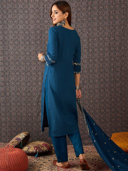 Paisley Printed Round Neck Thread Work Pure Cotton Kurta & Trousers With Dupatta