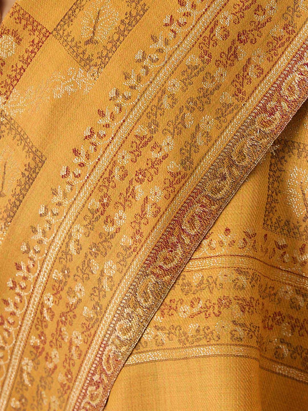 Dhiyona PA Geometric Woven Design Shawl