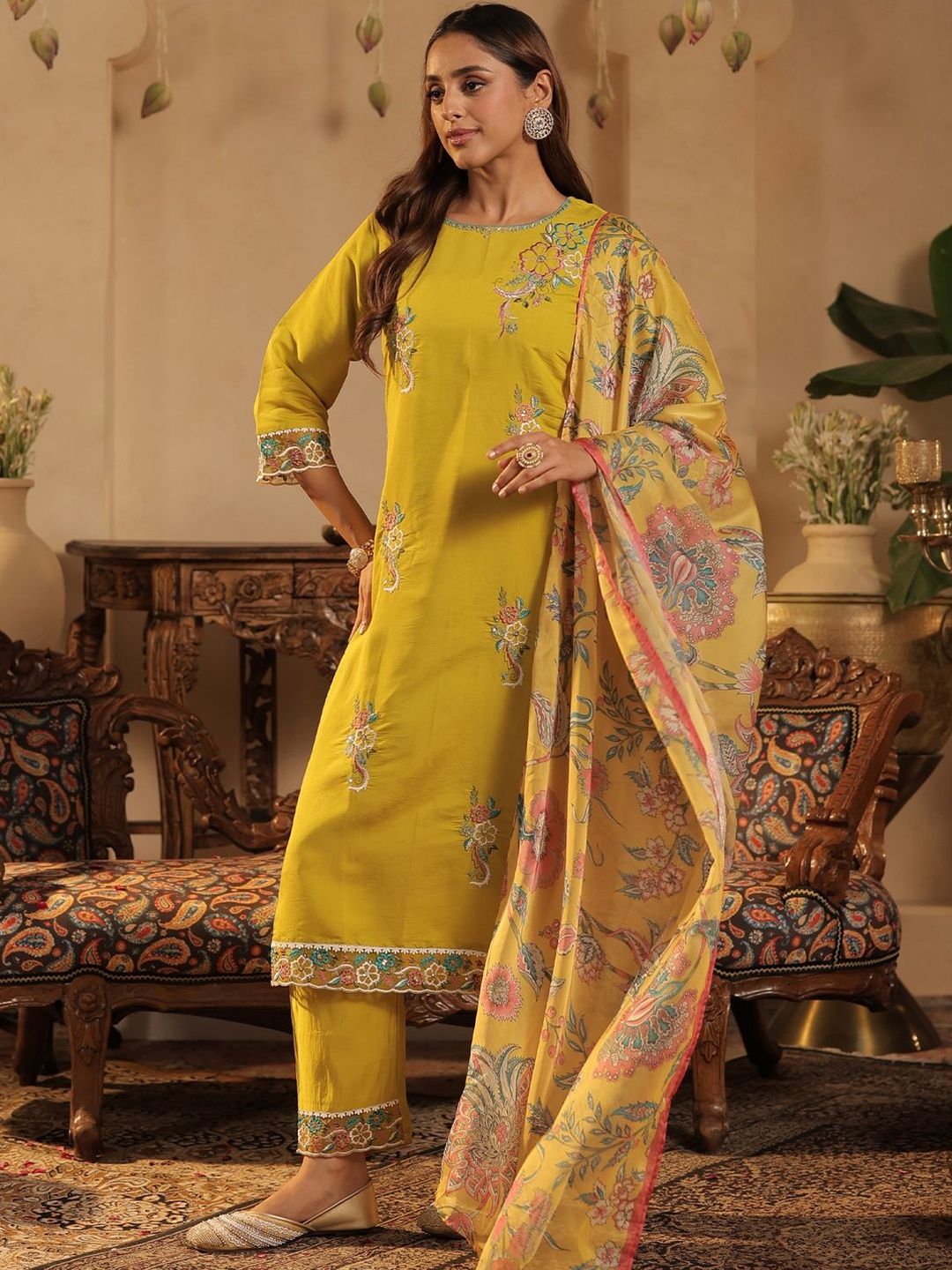 Dhiyona IE Floral Embroidered Straight Kurta With Trousers & Dupatta
