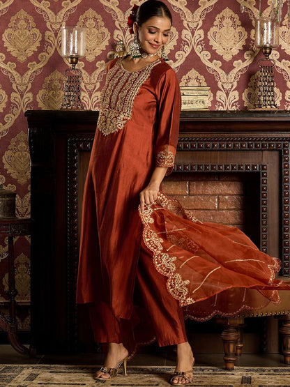 Dhiyona IE Ethnic Motifs Embroidered Zari Liva Kurta With Trousers & Dupatta