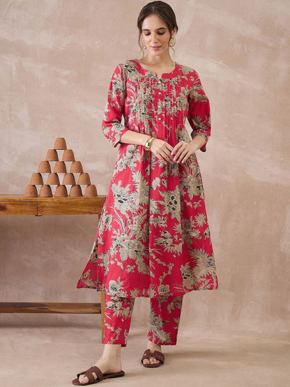 Women Floral Printed Pleated Pure Cotton Kurta with Trousers