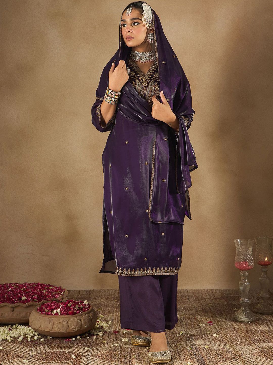 Dhiyona IE Women Ethnic Motifs Embroidered Regular Kurta with Trousers & With Dupatta