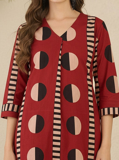 Geometric Printed V-Neck Pure Cotton Straight Kurta With Trousers