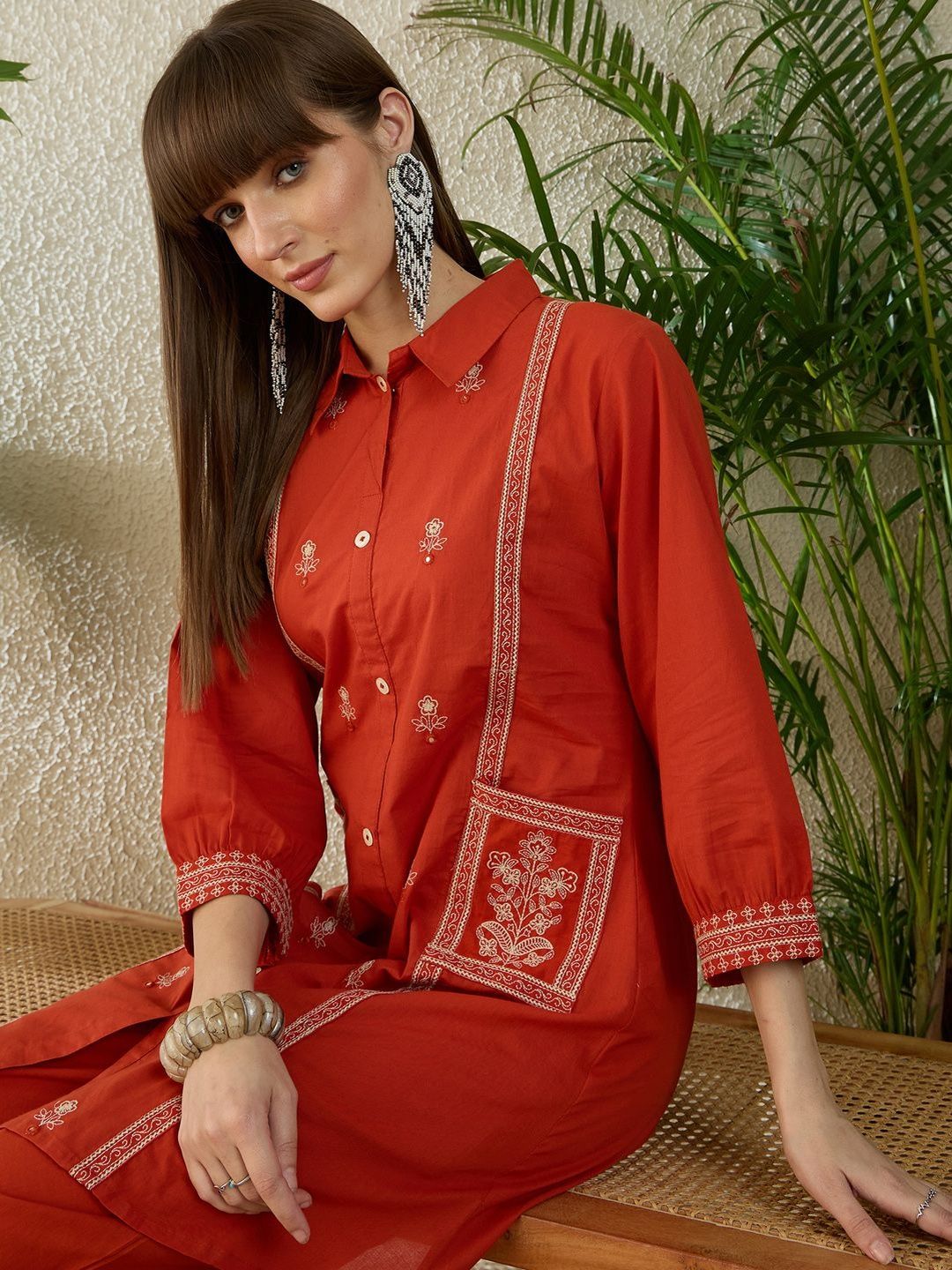 Dhiyona IE Ethnic Motifs Embroidered Thread Work Pure Cotton Kurta With Trouser