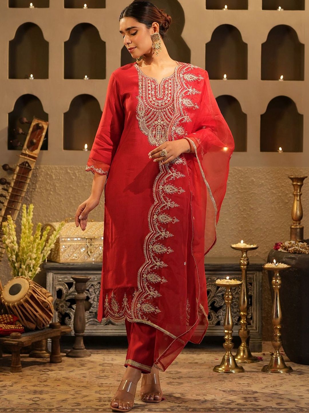 Women Ethnic Motifs Embroidered Regular Thread Work Liva Kurta with Trousers & With Dupatta