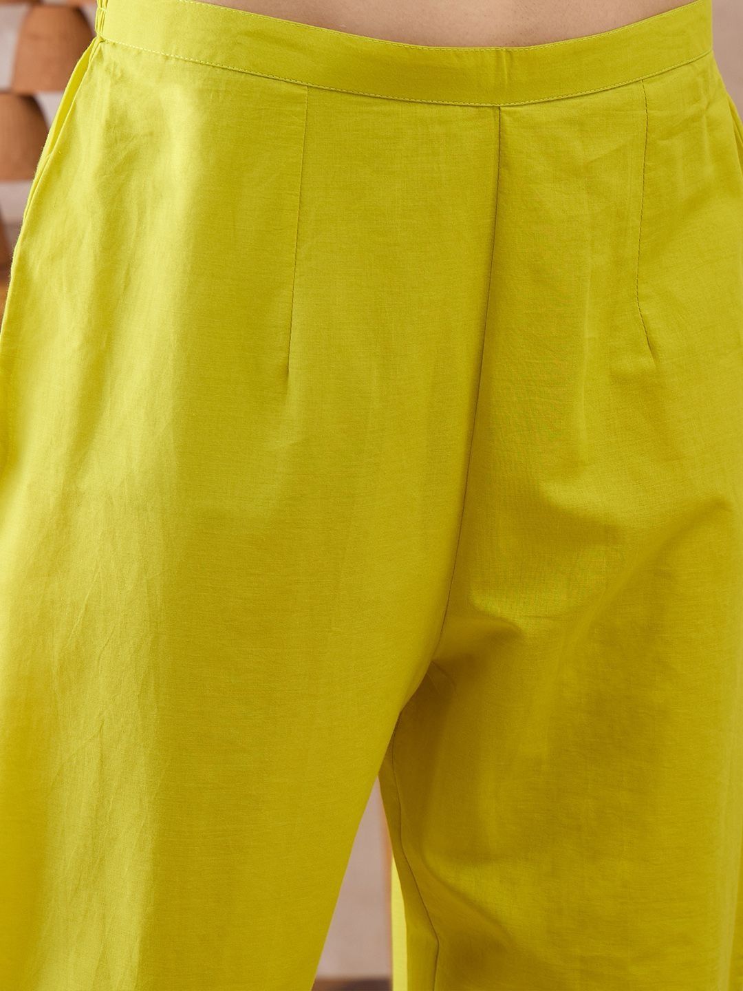 Women Printed Regular Pure Cotton Kurta with Trousers & With Dupatta