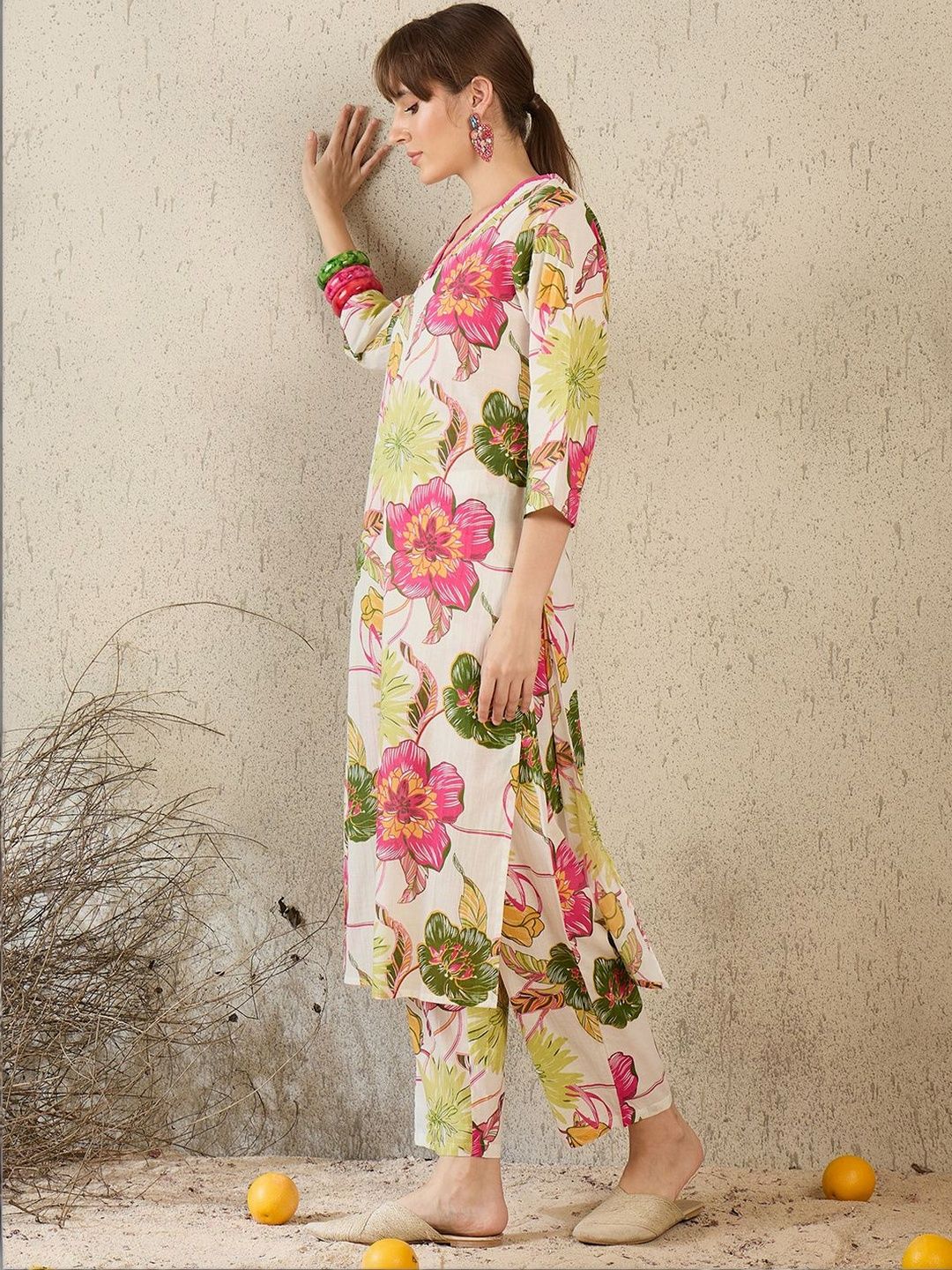 Women Floral Printed Regular Pure Cotton Kurta with Trousers