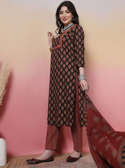 Dhiyona SN Women's Hand Floral Printed Notch Neck Pure Cotton Straight Kurta With Trouser & Dupatta