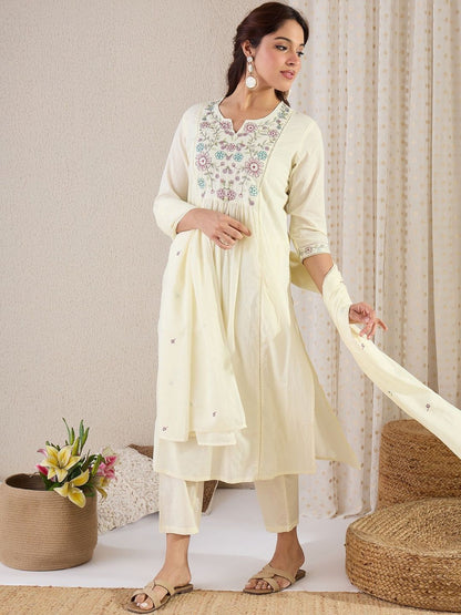 Women Floral Embroidered Empire Thread Work Pure Cotton Kurta with Trousers & With Dupatta