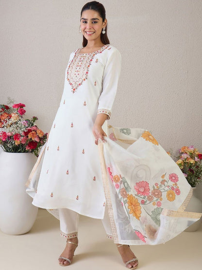 Women Floral Embroidered Regular Thread Work Kurta with Trousers & With Dupatta