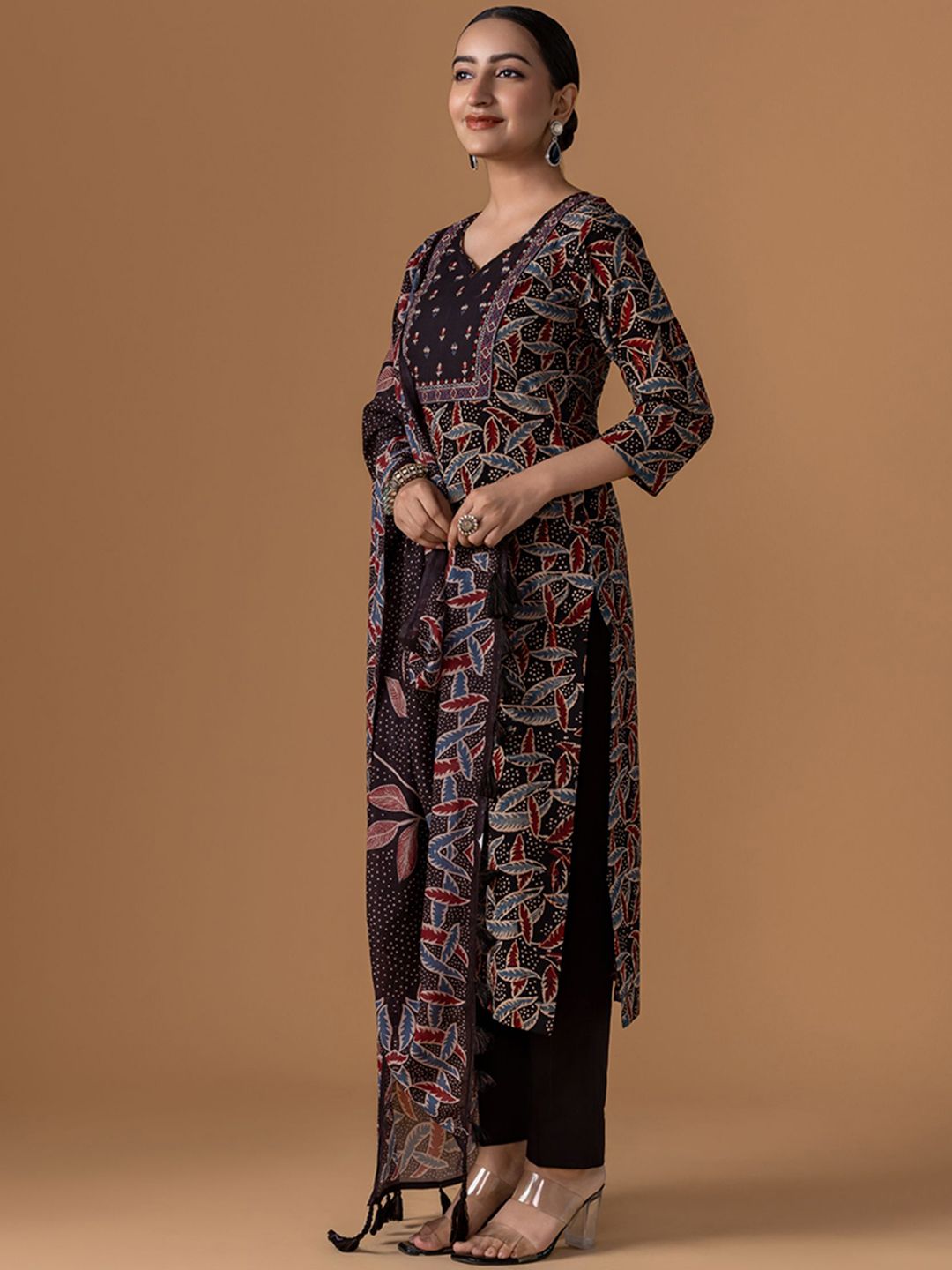 Dhiyona WP Women Embroidered Pure Ajrakh Cotton Suit Set