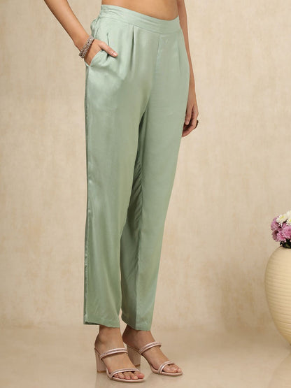 Dhiyona SO Women's Women Floral Printed Regular Beads and Stones Silk Crepe Kurta with Trousers & With Dupatta