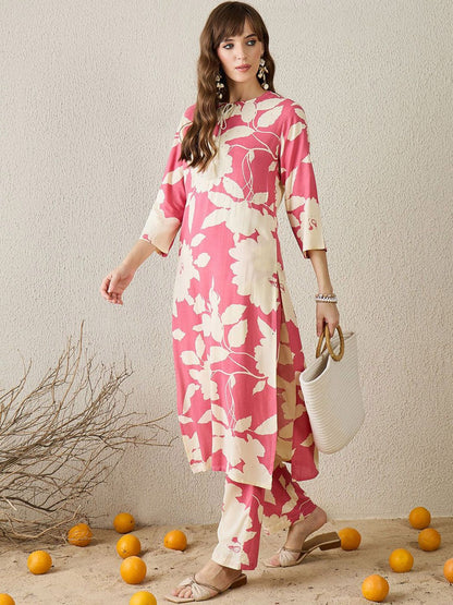 Dhiyona IE Floral Printed Round Neck Tunic With Trousers
