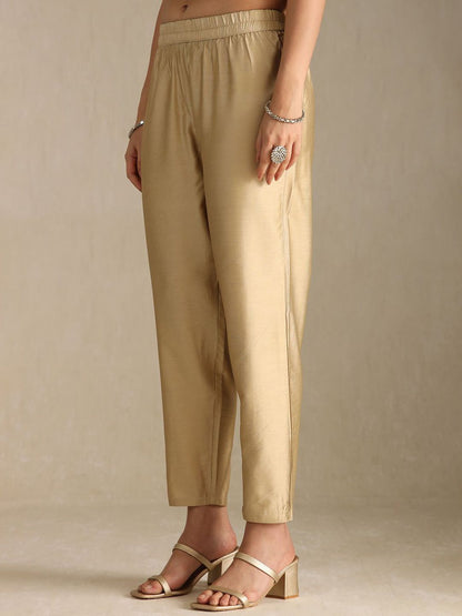 Dhiyona SO Women's Floral Printed Round Neck Sequinned Straight Kurta With Trousers & Dupatta