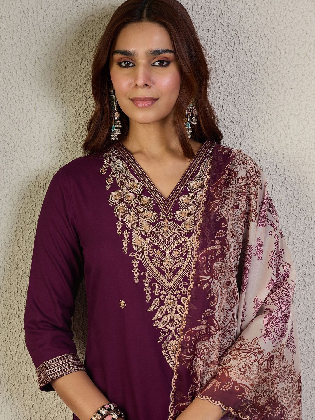 Women Ethnic Motifs Embroidered Regular Thread Work Kurta with Trousers & Dupatta