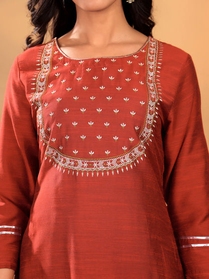 Dhiyona VA Women'sMaroon Floral Yoke Design Thread Work Straight Kurta With Trousers & Dupatta
