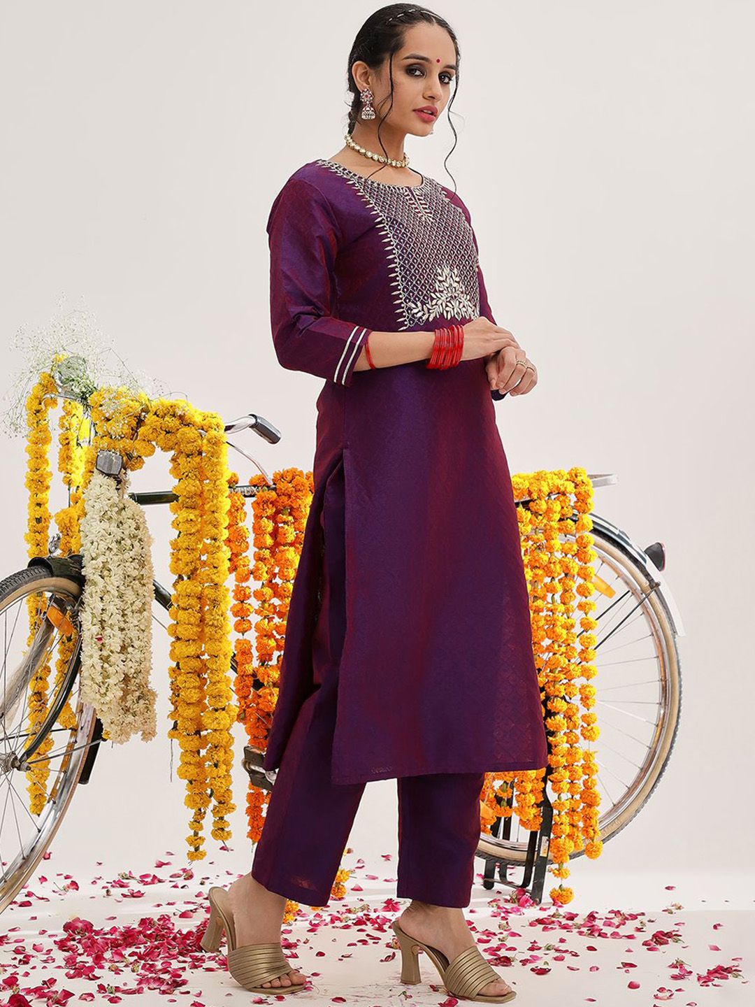 Dhiyona VA Women'sFloral Yoke Design Thread Work Kurta With Trousers & Dupatta