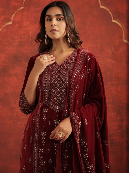 Women Ethnic Motifs Embroidered Kurta with Trousers & Dupatta