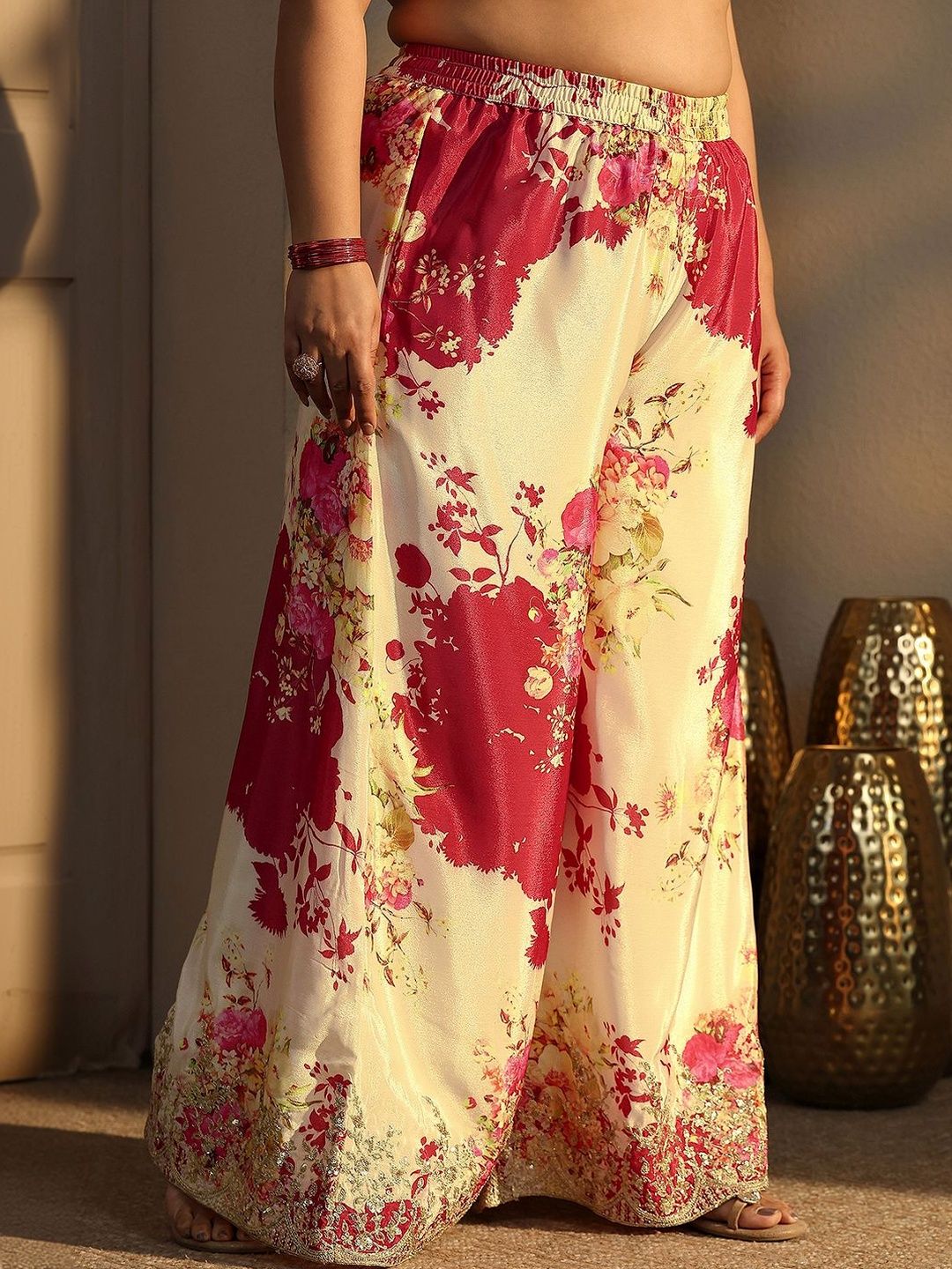 Dhiyona Women's Plus Size Floral Embroidered Kurta with Palazzos & With Dupatta